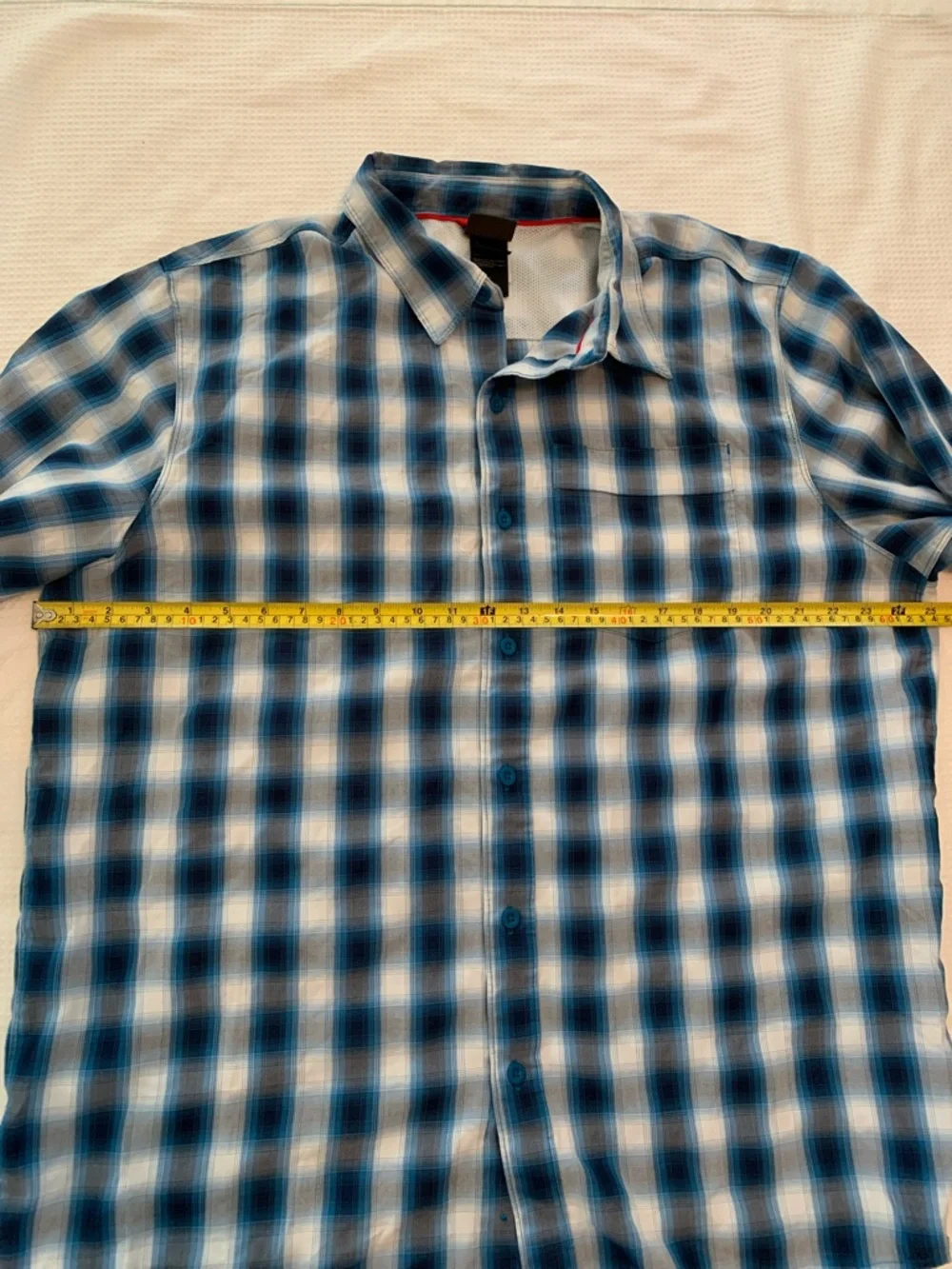 The North Face Men’s Blue and White Plaid Button-Down Shirt size XL